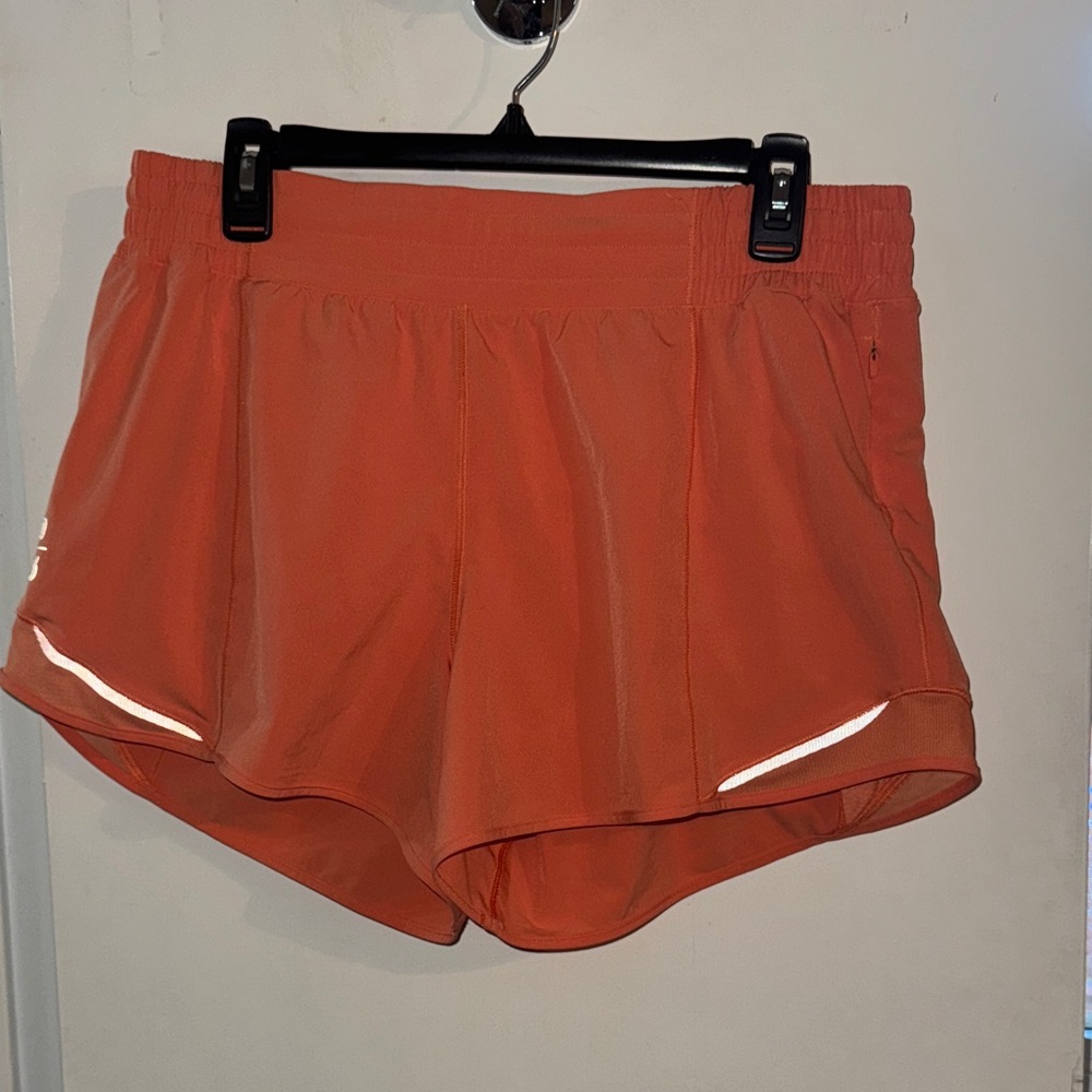 Lululemon/Pelton collab 4’ High Waisted Hotty Hot shorts